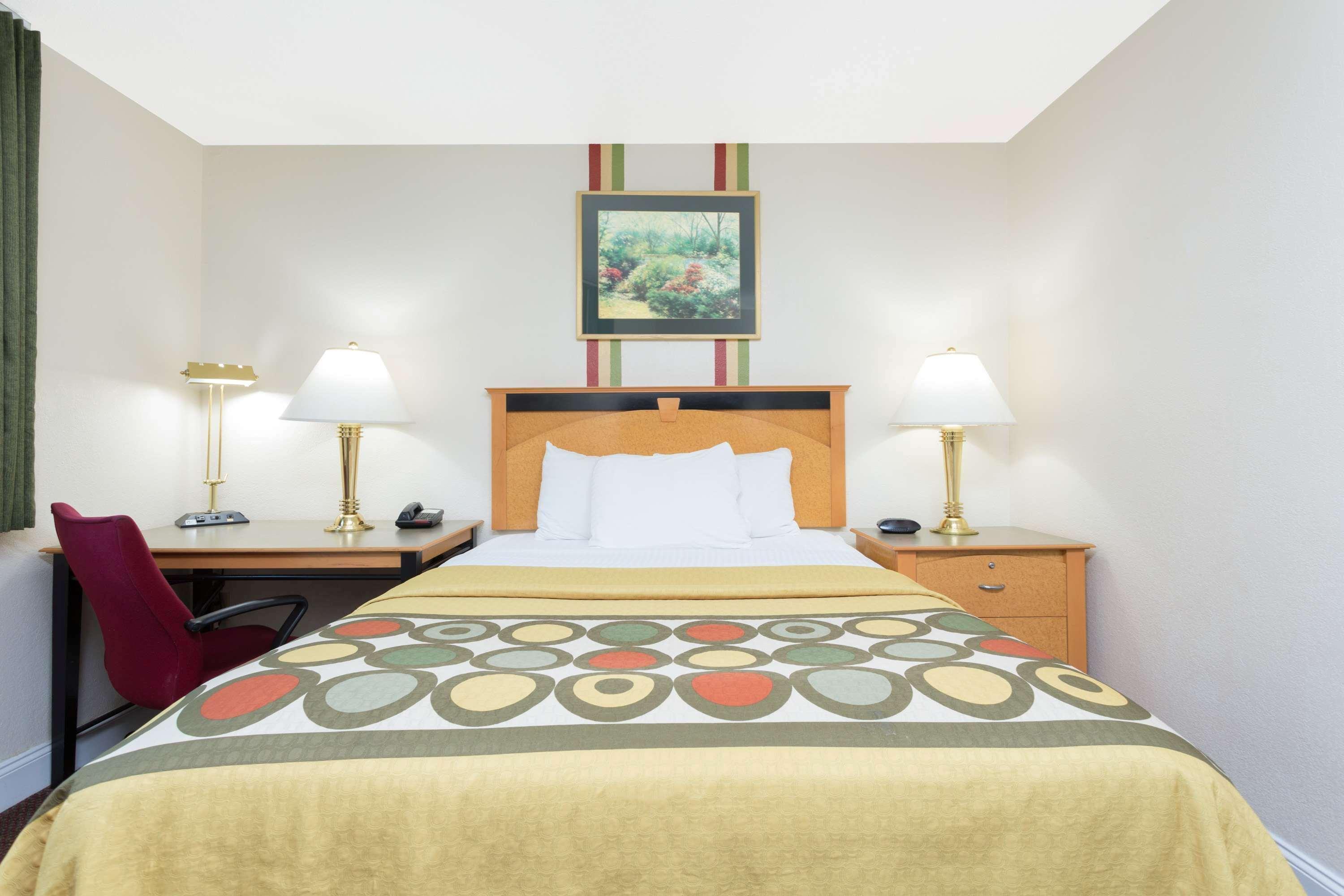 Super 8 By Wyndham Anderson/Clemson Area Motel Kültér fotó