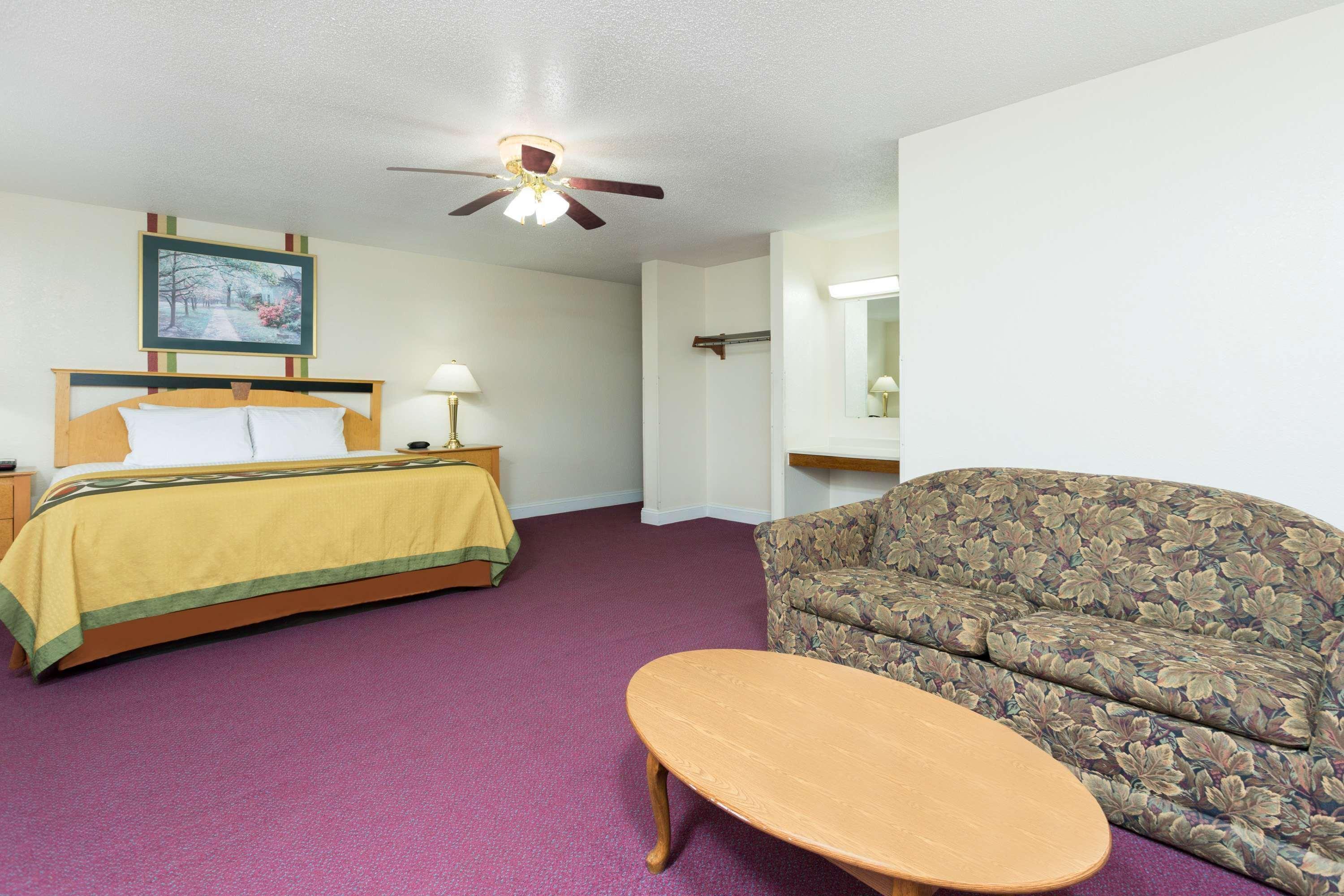 Super 8 By Wyndham Anderson/Clemson Area Motel Kültér fotó