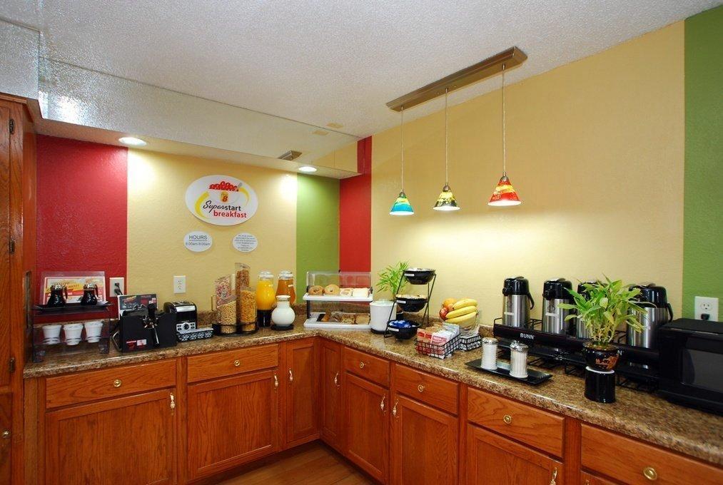 Super 8 By Wyndham Anderson/Clemson Area Motel Étterem fotó